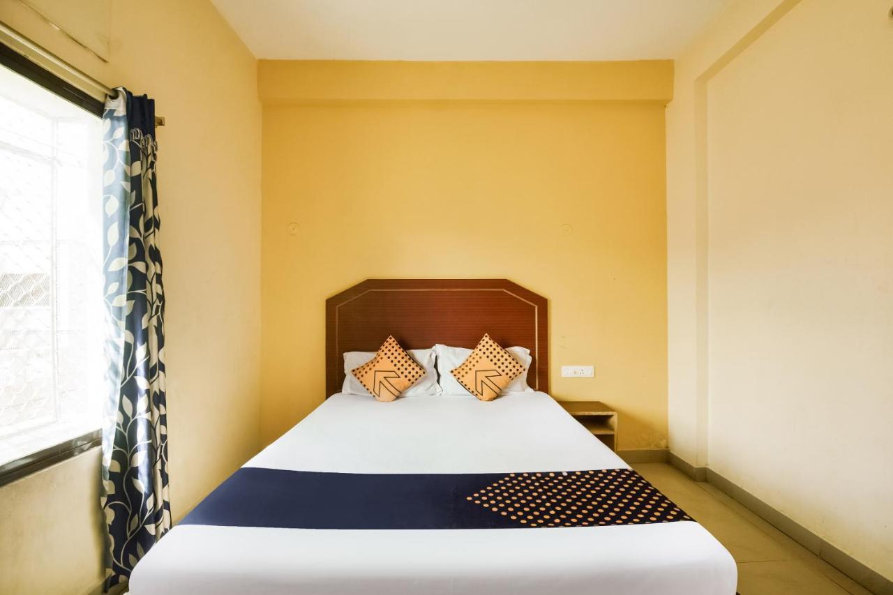 Spot On 74793 Hotel Sai Sudha Puri Exteriör bild